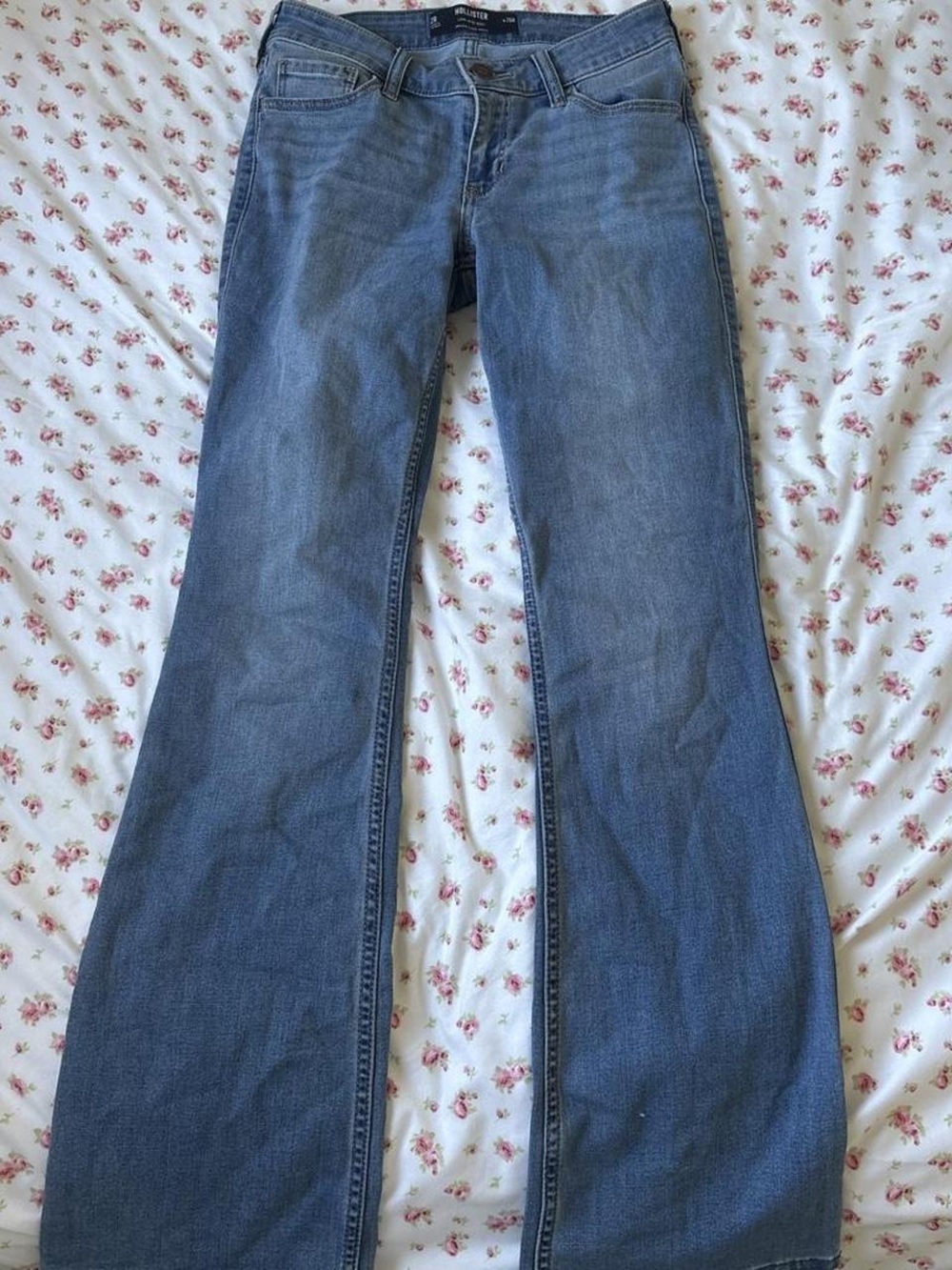 Women's Blue Flared Jeans - Brand Unspecified